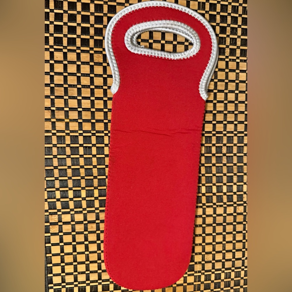 Red Wine Carrier